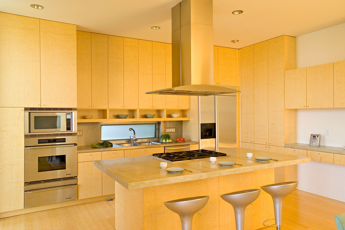 Two Canyon Houses by Safdie Rabines Architects