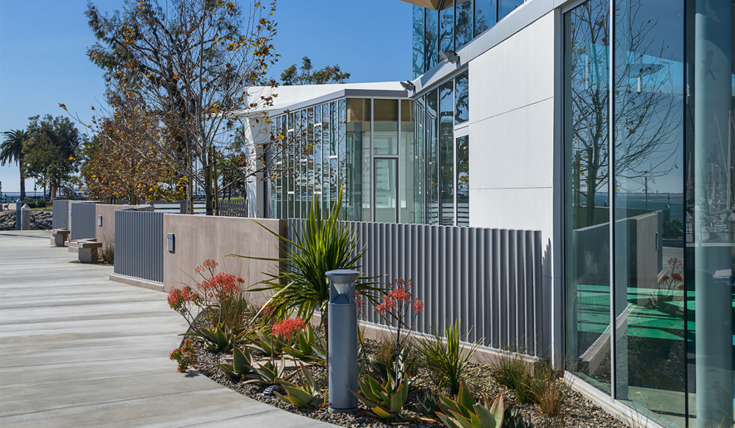 National City Aquatic Center by Safdie Rabines Architects