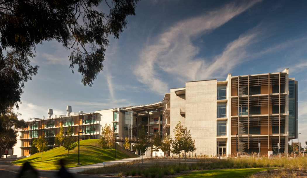 Structural and Materials Engineering Building at UCSD by Safdie Rabines Architects in collaboration with Miller Hull