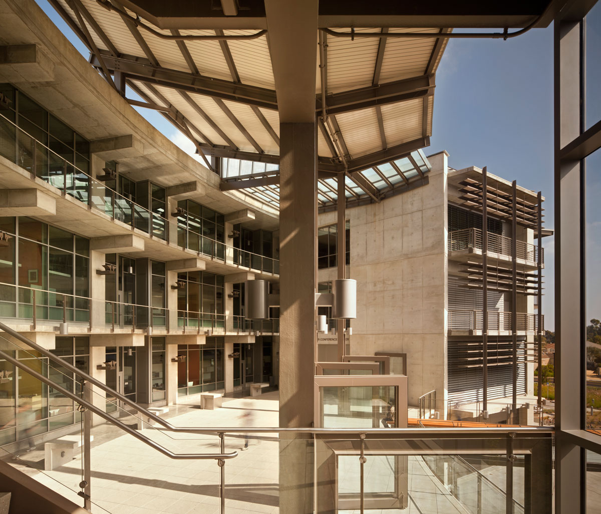 Structural and Materials Engineering Building at UCSD