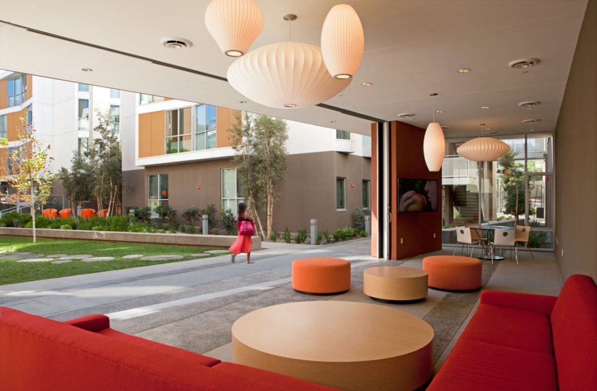 The QUAD by Safdie Rabines Architects